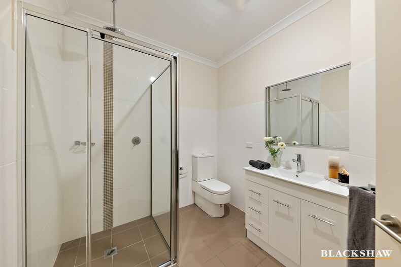 42 Wallangara Street O'Malley 42 Wallangara Street O'Malley