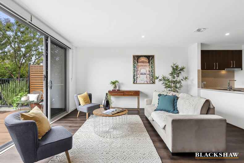 69/128 John Gorton Drive Coombs