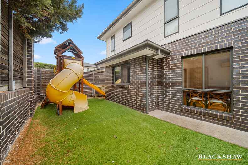 1/2 Belconnen Way Page 1/2 Belconnen Way Page