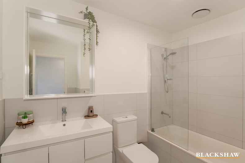 35/60 Kingsland Parade Casey 35/60 Kingsland Parade Casey