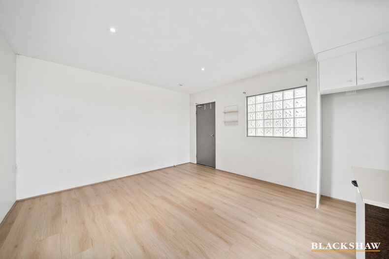 24A/17 Uriarra Road Queanbeyan