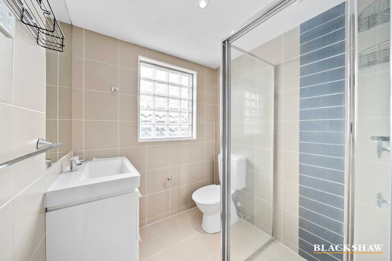 24A/17 Uriarra Road Queanbeyan