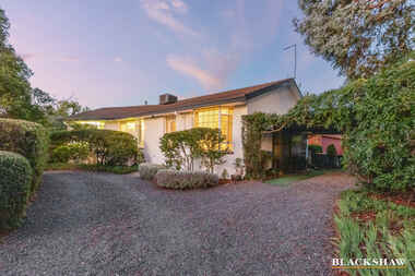 10 Wynter Place Hughes