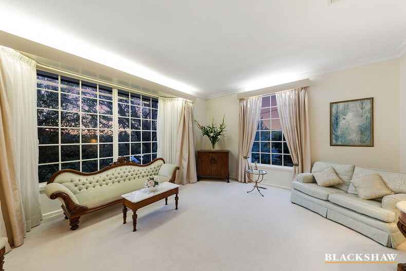 10 Wynter Place Hughes