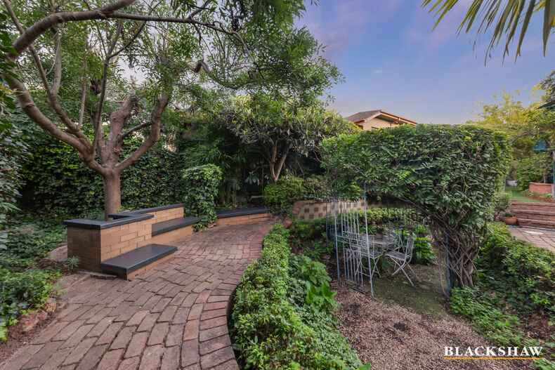 10 Wynter Place Hughes