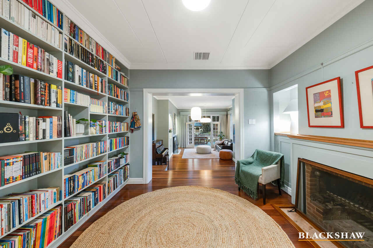 18 Tennyson Crescent Forrest