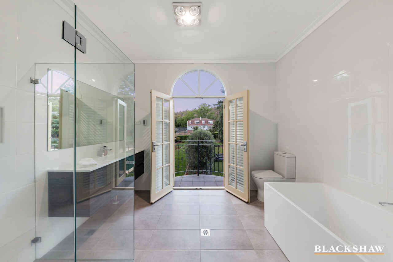 18 Tennyson Crescent Forrest