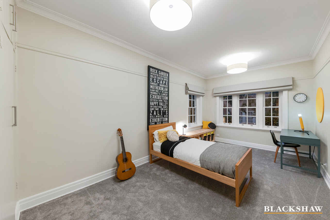 18 Tennyson Crescent Forrest