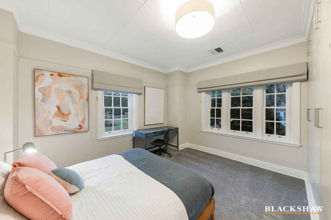 18 Tennyson Crescent Forrest