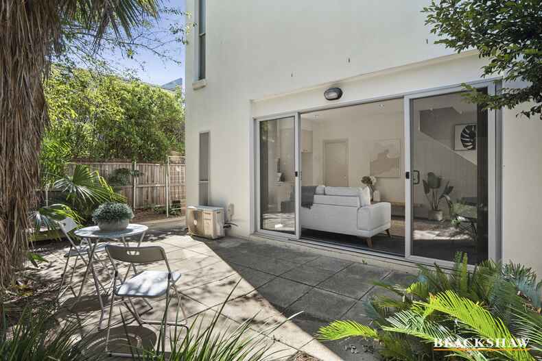 7/71 Torrens Street Braddon