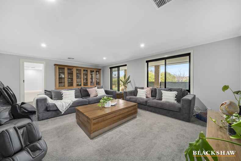 120 Clive Steele Avenue Monash 120 Clive Steele Avenue Monash