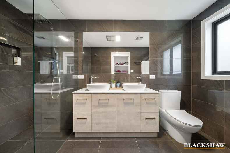 120 Clive Steele Avenue Monash 120 Clive Steele Avenue Monash