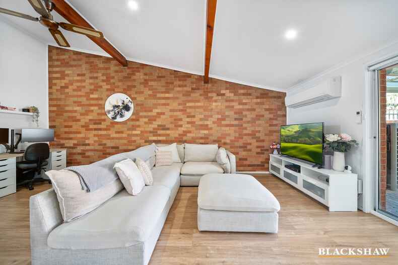 9/1 Hakea Street Karabar