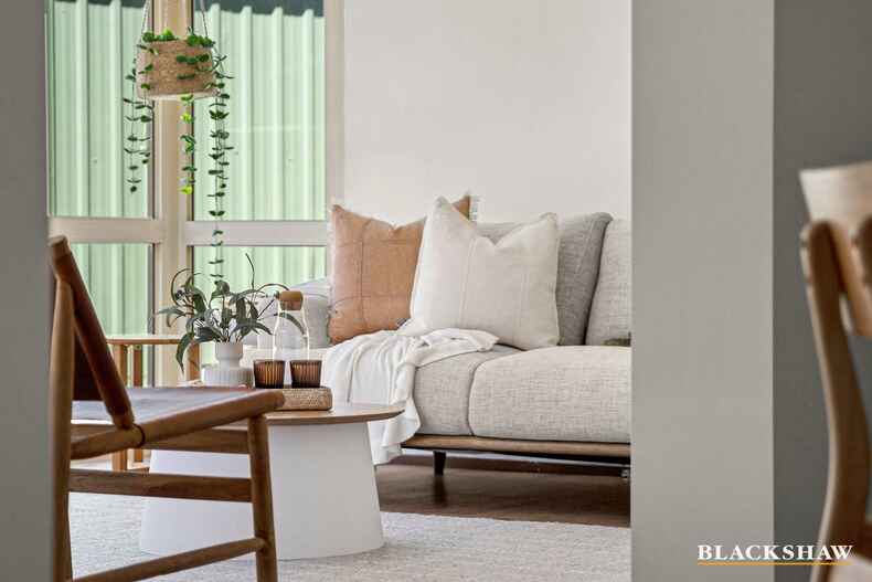 10 Mulder Place Banks