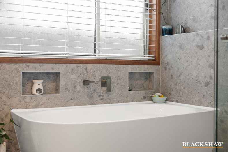 6 Acacia Drive Jerrabomberra