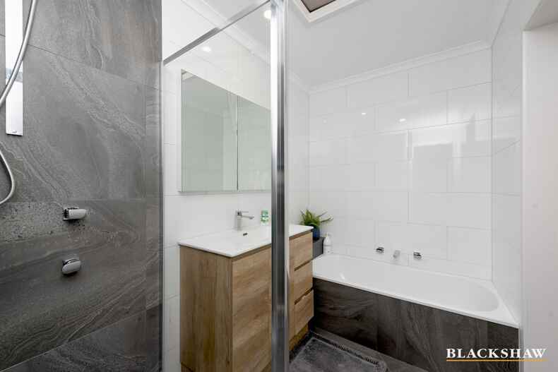 10 Tregear Close Theodore 10 Tregear Close Theodore