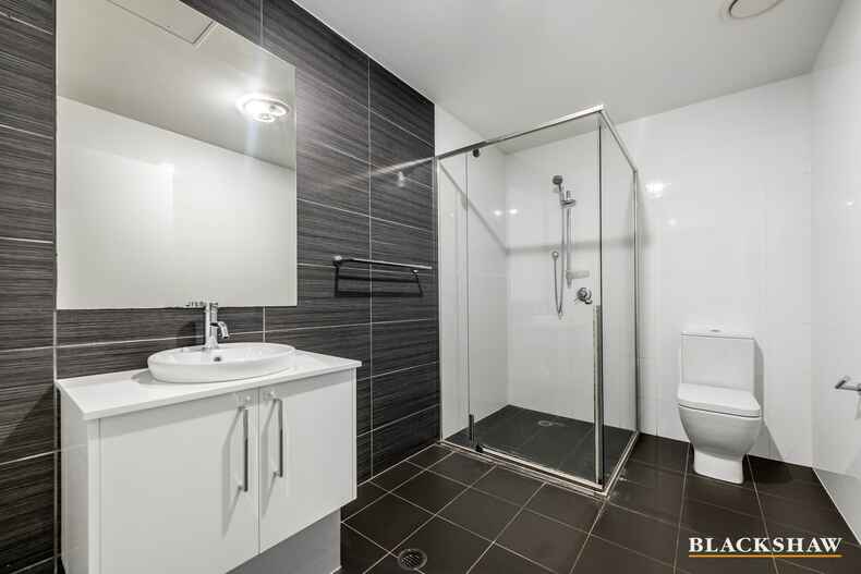 16/116 Easty Street Phillip