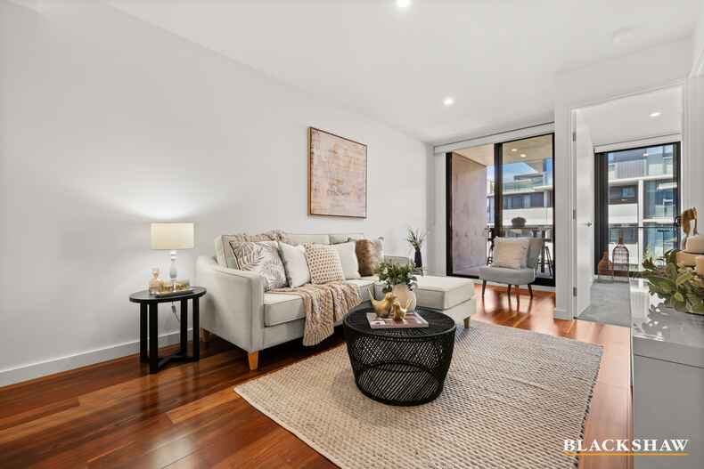 434/2 Anzac Park Campbell