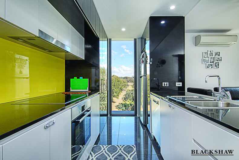 31/97 Eastern Valley Way Belconnen