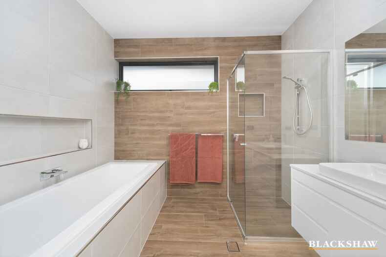 35 Montgomery Avenue Googong