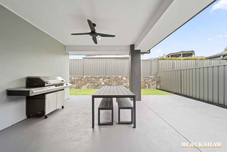 35 Montgomery Avenue Googong