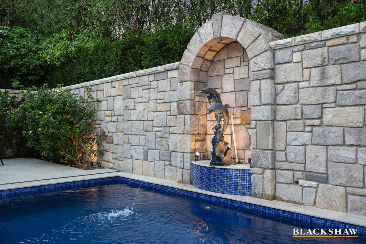 52 Mugga Way Red Hill