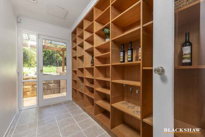 19 Nicklin Crescent Fadden 19 Nicklin Crescent Fadden