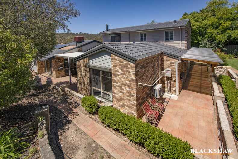 19 Nicklin Crescent Fadden 19 Nicklin Crescent Fadden