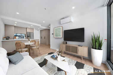 1707/49 Furzer Street Phillip