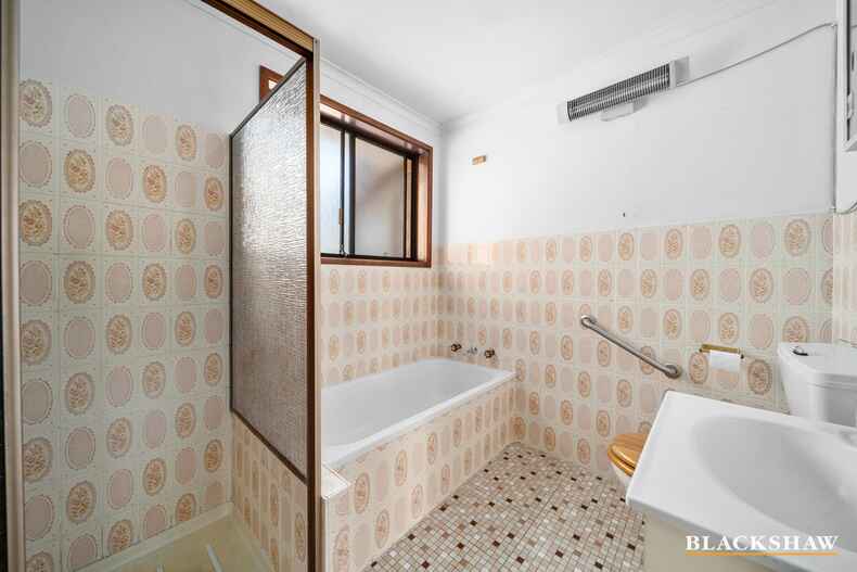 102 Dexter Street  Cook