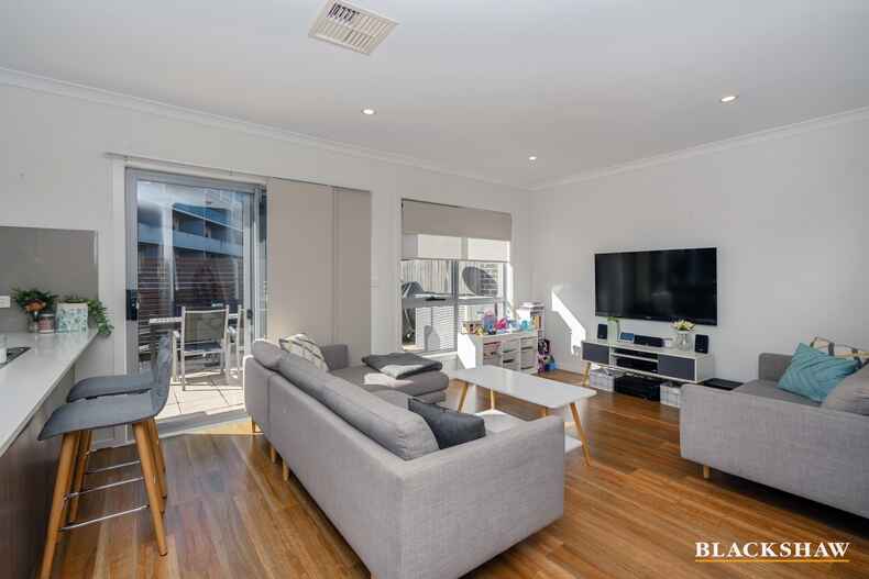 50/41 Philip Hodgins Street Wright