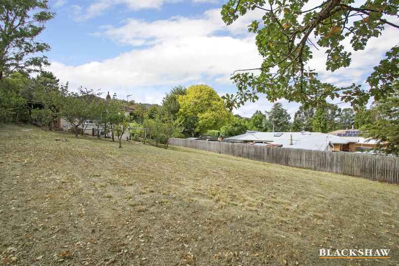 36 Elizabeth Crescent Queanbeyan