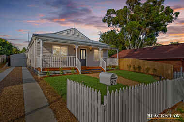 27 Derrima Road Queanbeyan