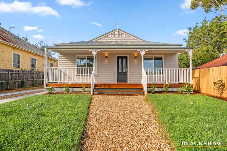 27 Derrima Road Queanbeyan