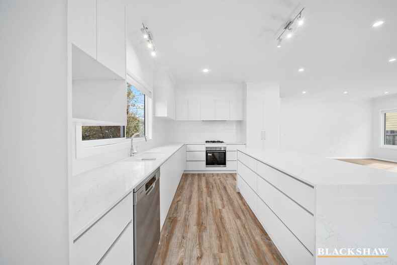 27 Derrima Road Queanbeyan