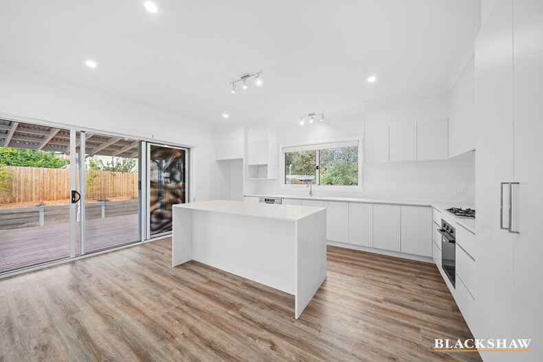 27 Derrima Road Queanbeyan