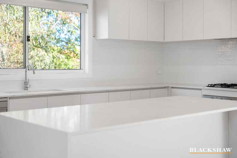 27 Derrima Road Queanbeyan