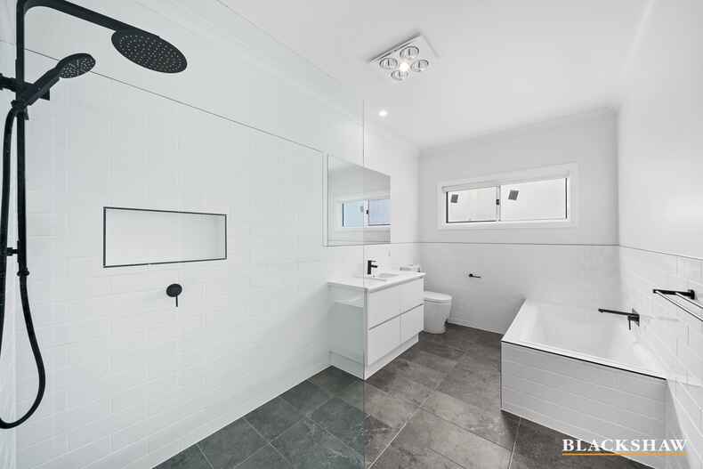 27 Derrima Road Queanbeyan