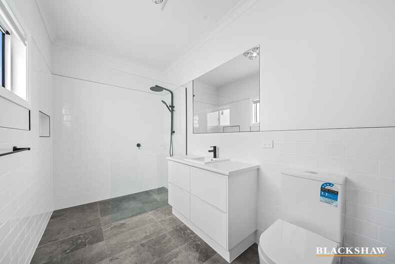 27 Derrima Road Queanbeyan