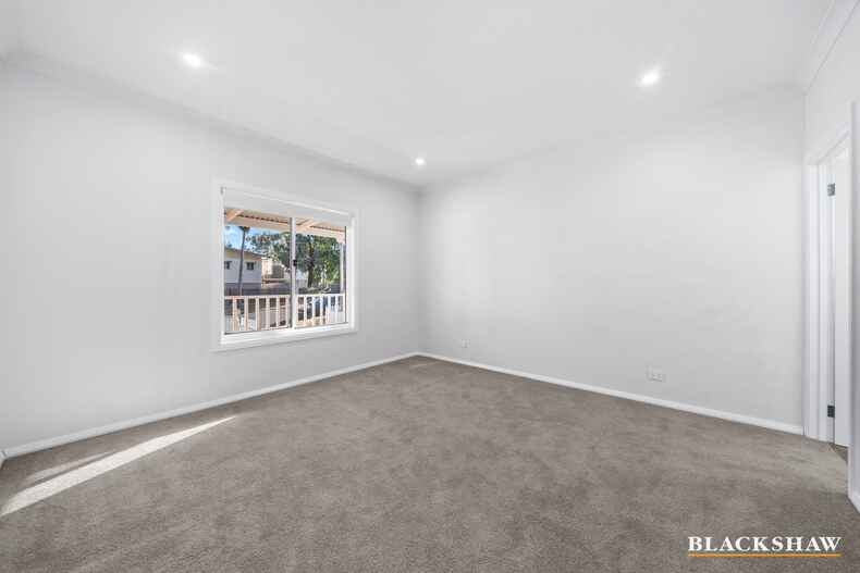27 Derrima Road Queanbeyan