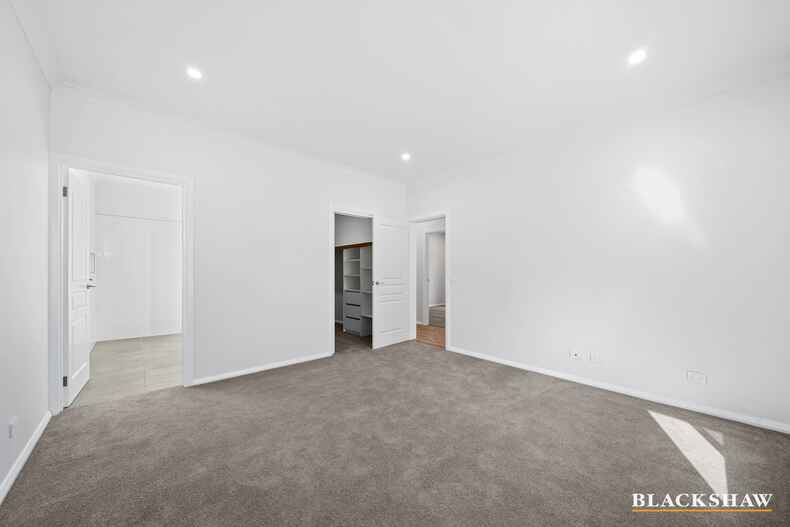 27 Derrima Road Queanbeyan