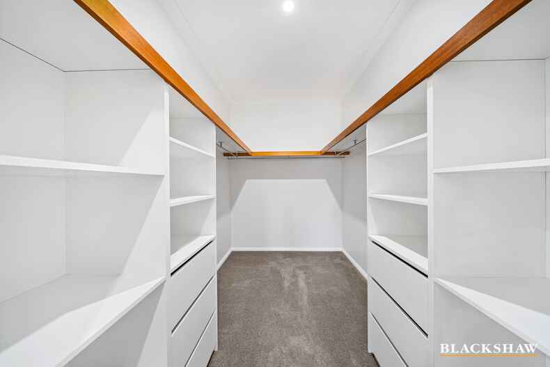 27 Derrima Road Queanbeyan