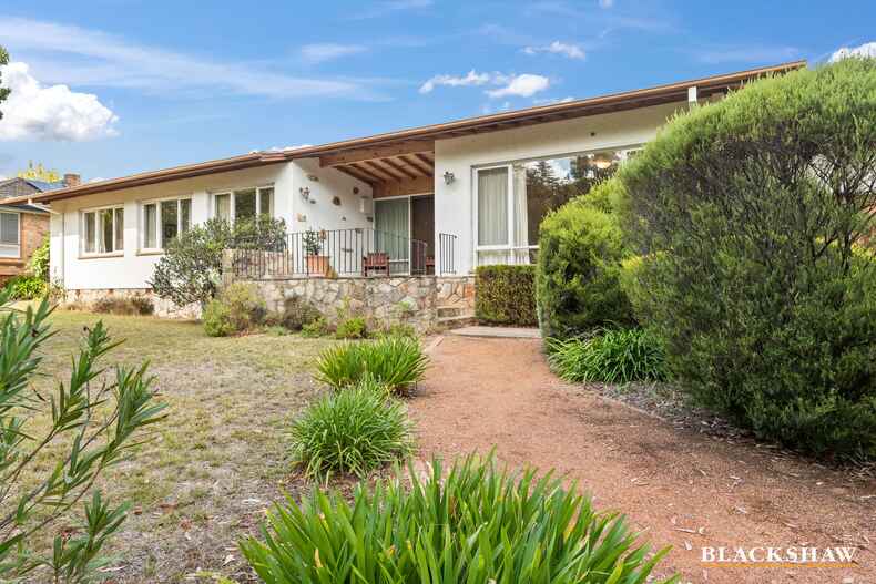 56 Golden Grove Red Hill