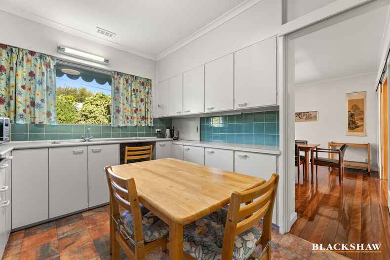 56 Golden Grove Red Hill