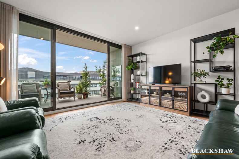 706/4 Anzac Park Campbell 706/4 Anzac Park Campbell