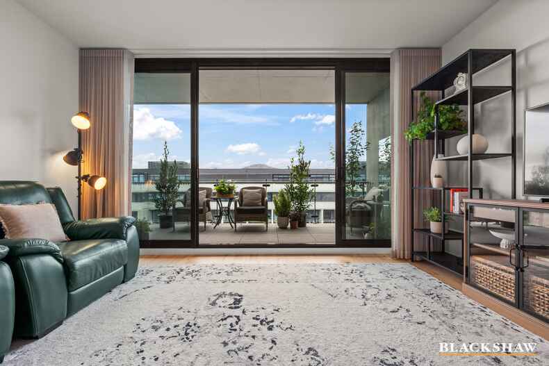 706/4 Anzac Park Campbell 706/4 Anzac Park Campbell