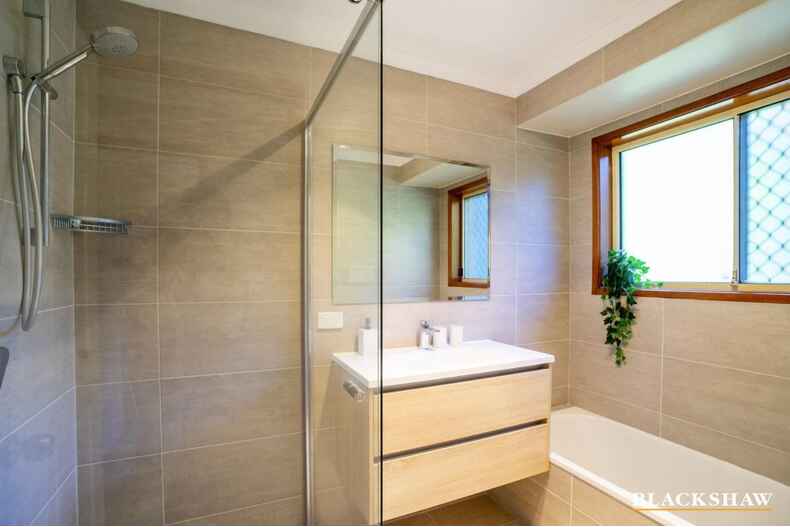 9/7 Purnell Place Calwell