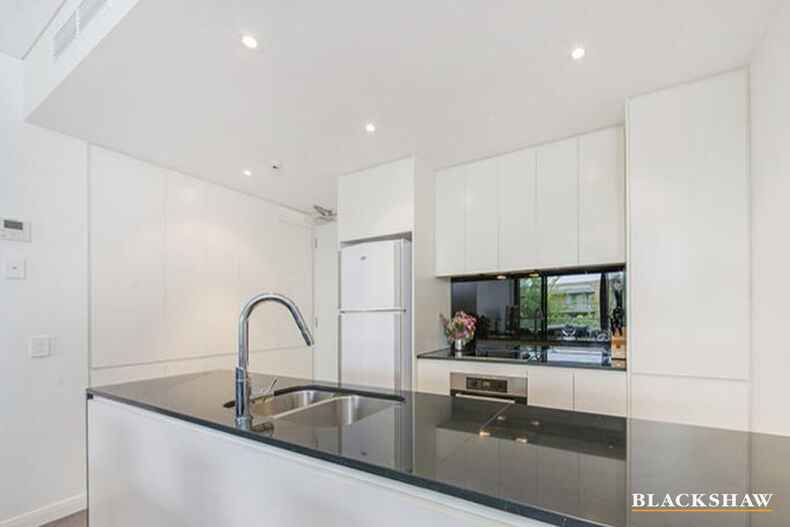 27/20 Eyre Street Kingston 27/20 Eyre Street Kingston