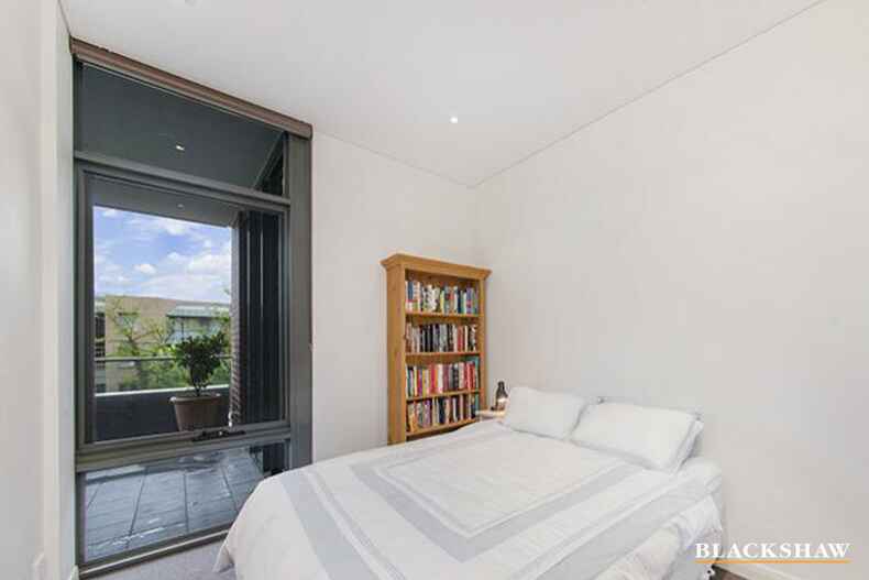 27/20 Eyre Street Kingston 27/20 Eyre Street Kingston