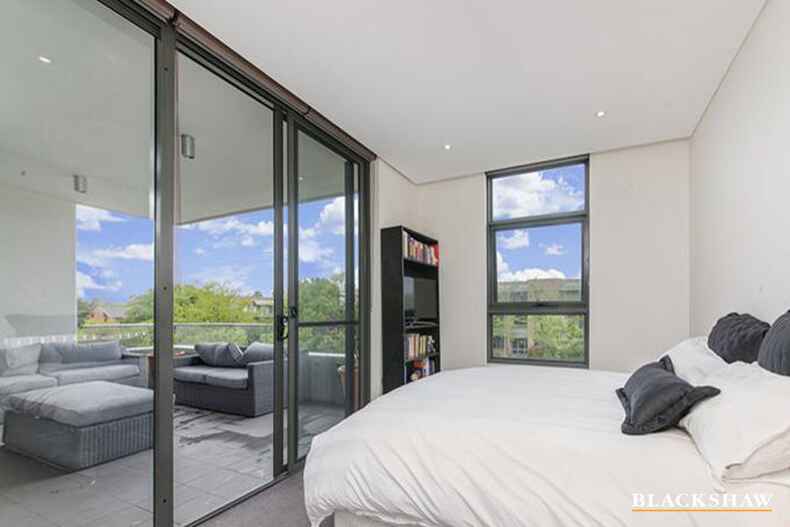 27/20 Eyre Street Kingston 27/20 Eyre Street Kingston